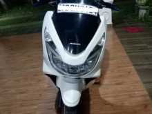 Honda PCX 2017 Motorbike