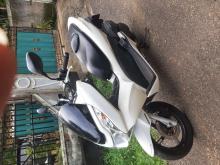 https://riyasewana.com/uploads/honda-pcx-81932576925.jpg