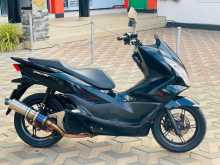 https://riyasewana.com/uploads/honda-pcx-820355622582.jpg