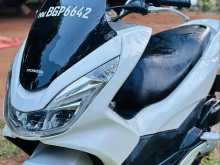 Honda Pcx 2018 Motorbike