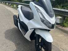 Honda PCX 2023 Motorbike