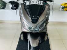 https://riyasewana.com/uploads/honda-pcx-910334113833.jpg