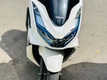 Honda PCX 2023 Motorbike