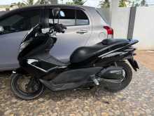 https://riyasewana.com/uploads/honda-pcx-915261213582.jpg