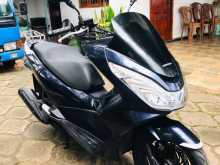 Honda Pcx 2017 Motorbike