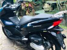 https://riyasewana.com/uploads/honda-pcx-9819214642.jpg