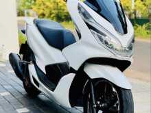 Honda PCX Angel Light 2018 Motorbike