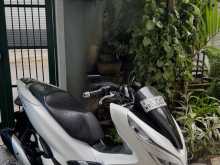 Honda Pcx Angel Light 150cc 2020 Motorbike
