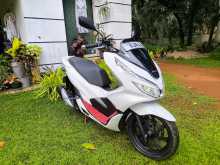 https://riyasewana.com/uploads/honda-pcx-angle-1422112513862.jpg