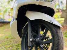 https://riyasewana.com/uploads/honda-pcx-angle-212220013164.jpg