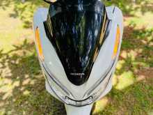https://riyasewana.com/uploads/honda-pcx-angle-212220013383.jpg