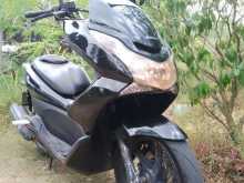 https://riyasewana.com/uploads/honda-pcx-japan-131310354863.jpg