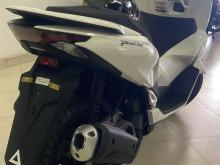 https://riyasewana.com/uploads/honda-pcx-japan-26614236474.jpg