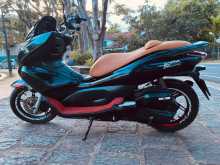 Honda PCX 125 2017 Motorbike