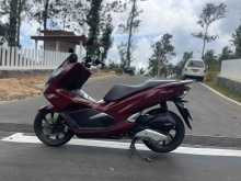 Honda PCX 2018 Motorbike