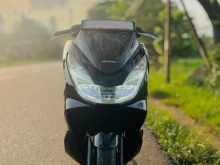 Honda PCX LED 125 2017 Motorbike