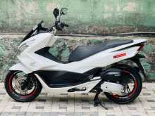 https://riyasewana.com/uploads/honda-pcx-led-20742414243.jpg