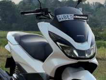 Honda PCX 2017 Motorbike