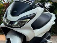 https://riyasewana.com/uploads/honda-pcx-led-24733584862.jpg