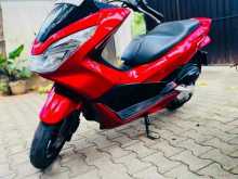 https://riyasewana.com/uploads/honda-pcx-red-20011922633.jpg