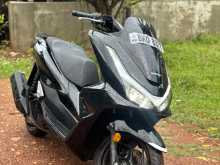 Honda Pcx 125 2025 Motorbike