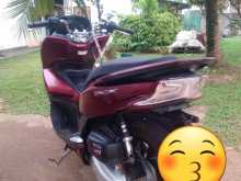 https://riyasewana.com/uploads/honda-pcx125-2221234713102.jpg