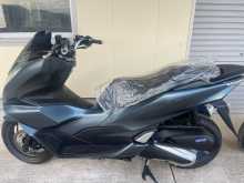 https://riyasewana.com/uploads/honda-pcx125-2317352213572.jpg