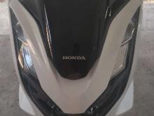 Honda PCX125 2023 Motorbike