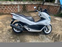 Honda PCX 125 2016 Motorbike