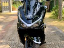 Honda PCX 125 2025 Motorbike