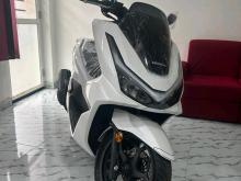Honda PCX125 2025 Motorbike