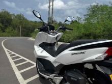 https://riyasewana.com/uploads/honda-pcx125-led-312090824173.jpg