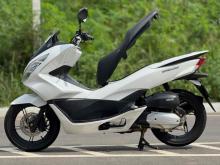 https://riyasewana.com/uploads/honda-pcx125-led-312090825001.jpg