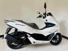 https://riyasewana.com/uploads/honda-pcx160-4913481162.jpg