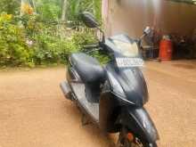 Honda Please 2016 Motorbike