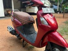 Hero Pleasure 2011 Motorbike