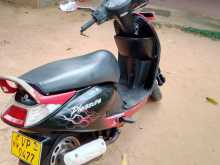 Hero Pleasure 2010 Motorbike