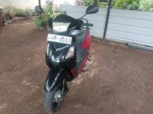 Hero Pleasure 2011 Motorbike
