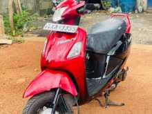 Hero Pleasure 2012 Motorbike
