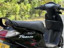 Honda Pleasure 2011 Motorbike