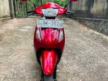 Hero Pleasure 2012 Motorbike