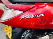 https://riyasewana.com/uploads/honda-plesure-112241913743.jpg