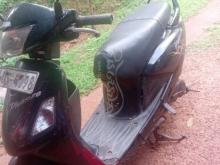 https://riyasewana.com/uploads/honda-plesure-19180118403294.jpg
