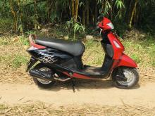 https://riyasewana.com/uploads/honda-plesure-812311024332.jpg