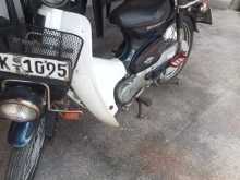 Honda Press Cub 2002 Motorbike