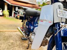 Honda Press Cub 2003 Motorbike