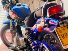 Honda Rebel 200 2023 Motorbike
