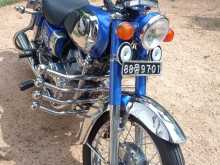 Honda RoadMaster 200 1984 Motorbike