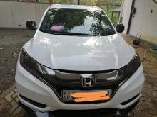 Honda Vezel Rs 2017 SUV