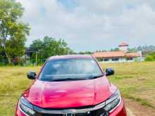 Honda Vezel Rs 2019 SUV